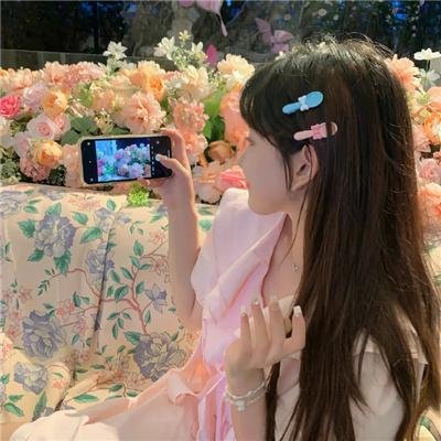 厨窗外的天空
